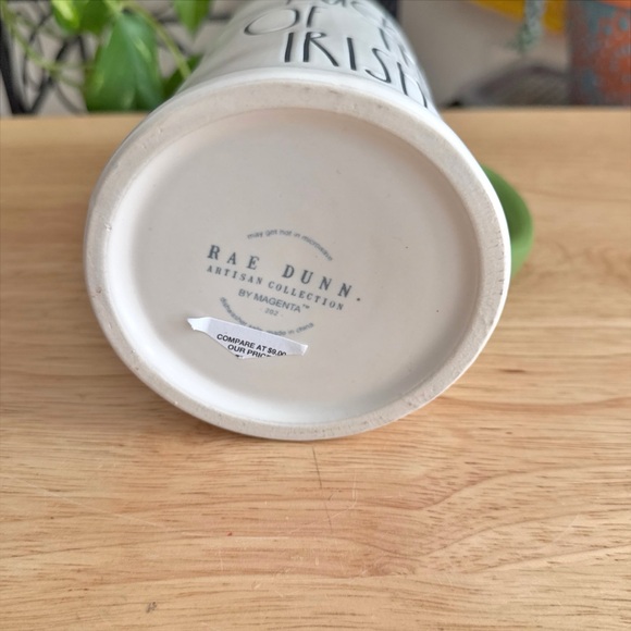 Rae Dunn Luck Of The Irish Stein Large Mug 20 Oz White Green St Patricks Day - Picture 7 of 8